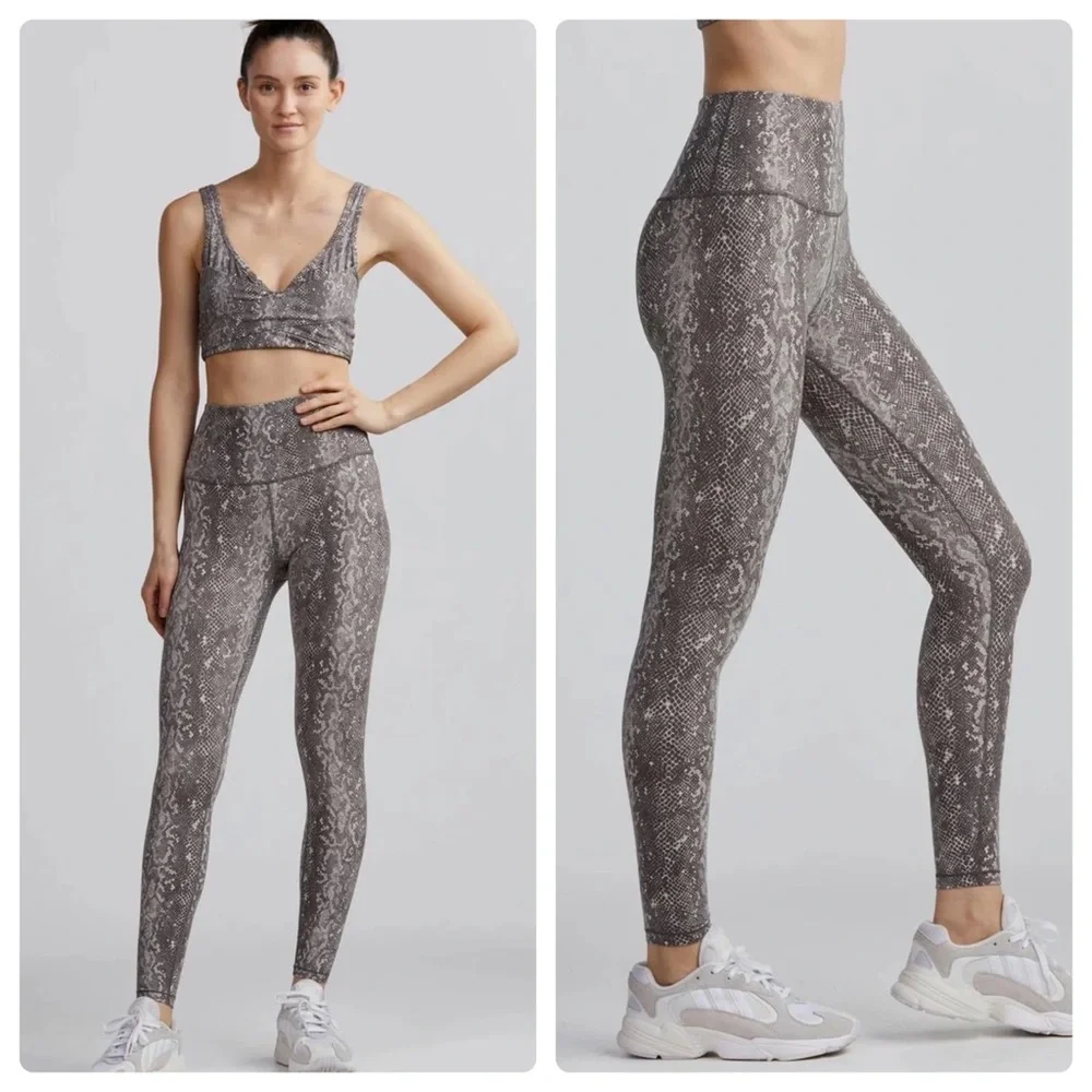 Varley Century Legging 2.0 Pumice Viper Snakeskin Python Grey Size Medium - Picture 1 of 6